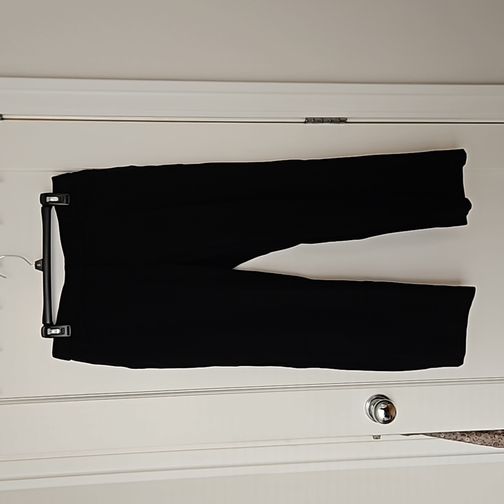 ⭐ 2/$10 Apt 9 Black Dress Pants- straight leg
